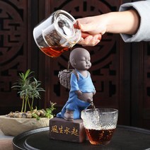 스님 장식품 오줌싸개 동자승 중국식 고전 피규어, 요동차시루 망치공컵