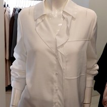 KL 러플카라블라우스KWBLMV0100