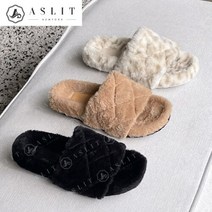 [애슬릿] 여성 전체 퍼 퀼팅 스트랩 실내화 털 슬리퍼