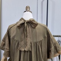 에이비에프지 [갤러리아] [21S/S]뒤리본러플블라우스(ABV3HB36)