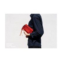 프루아 스웨이드 박스 클러치