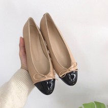 투톤 배색 리본 여자 단화 플랫슈즈