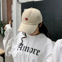 야구모자 면 코튼 m 자수 볼캡 데일리 남여공용 캐쥬얼 학생 직장인 회사원 패션 코디 야외 공원 산책
