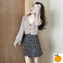보석단추가디건 보석가디건 브이넥 카디건 가디건 보석 데이트룩