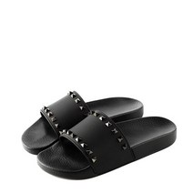 발렌티노 23FW 3Y2S0873 JGC 0NO 남성 슬리퍼