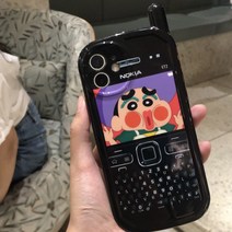 아이폰13시리즈입고)레트로 복고 전화기 뽀뽀 쪽 심쿵 짱구 아이폰 케이스