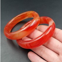 계혈석 자연 치킨 혈액 돌 팔찌 매력 보석 여성 손으로 조각 한 남자 패션 Accessies 60mm