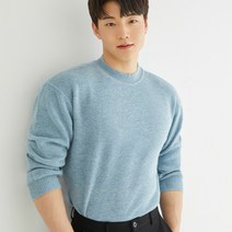 울 고함유 어깨넓어보이는 남자 반폴라 반목폴라 니트