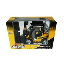 세계유통 3단 지게차, 노랑