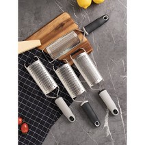 치즈그라인더 치즈갈이 스텐강판 푸코 치즈그레이터 4Type 얇은 굵은형 (블랙/그레이), 굵은형-블랙