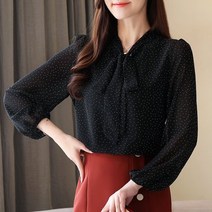 퍼프소매 도트무늬 블라우스