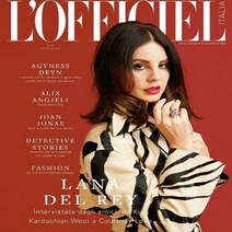 LOFFICIEL ITALIA 1년 정기구독 (과월호 1권 무료증정)