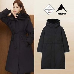 네파_여성 인체공학적인 안감 퀼팅 패턴을 적용하여 슬림한 실루엣에서도 편안하게 느껴지는 활동성 아르테 네오 고어텍스 윈드스토퍼 후디 코트 다운 자켓