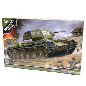 135 소비에트 연방 KV-1s 에크라나미 프라모델 (13549), 1개