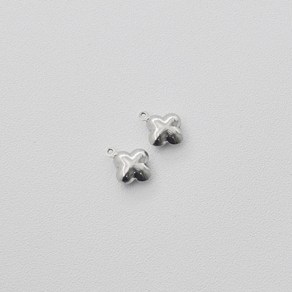 11038 써지컬 펜던트 양면 땜 통통 클로버 12x15mm(1개)