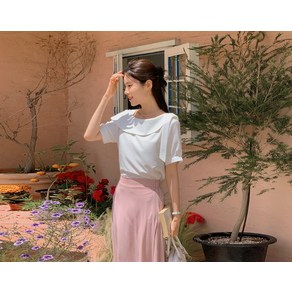 [리리앤코] 나비렌 리본 스트랩 퍼프 블라우스
