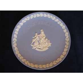 WEDGWOOD BLUE JASPER 크리스마스 플레이트 1991 VICTORIAN TRADITIONS - BNIB -UK MADE - RETIRED, 1개