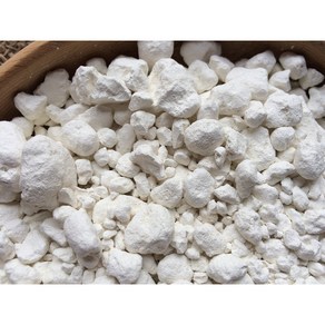 White Clay in The ganules Edible Chunks (lump) Natu 과립에 들어 있는 백색 점토 식용 덩어리(덩어리) 천연 식용(식품) 8온스(220g, 1개