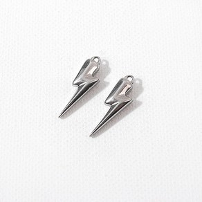 비즈아이 [8-025-18]써지컬스틸 펜던트 통통번개 7.5x25mm 무도금 1개