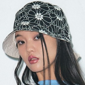 포에지담 LUCY KNOT BUCKET HAT IN