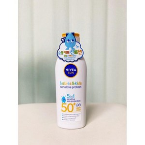 니베아 키즈 센서티브 프로텍트 앤 플레이 선 로션 SPF50+ PA++++, 1개, 200ml