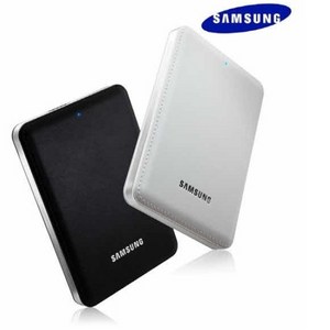 삼성전자 대용량 외장하드 1테라 2테라 4테라 휴대용 USB3.0 포터블 1TB 2TB 4TB 파우치 포함, 블랙