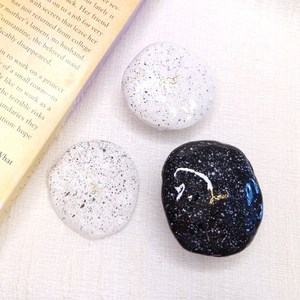 서밋 Handmade Pebble 스마트톡 (조약돌 디자인 - Cream Black Olive), 1개, 블랙