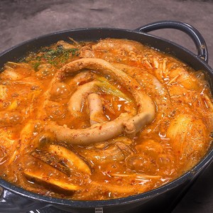 순수본가 야심찬 소곱창전골 1.2kg / 간편즉석식품, 1kg, 1개