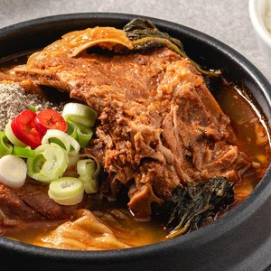 용인 수지 맛집 순대보감 뼈해장국 900g, 순대보감 뼈해장국 900g (1인분), 1개