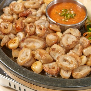 [삼삼막창] 돼지숙성막창 1kg+소스200g 고소한 생막창 캠핑 야식, 1개, 1개, 1kg