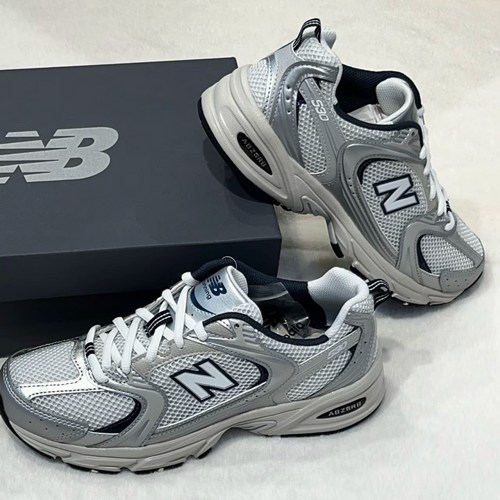 뉴발란스 남녀공용 발편한 트렌디 운동화 530 sh