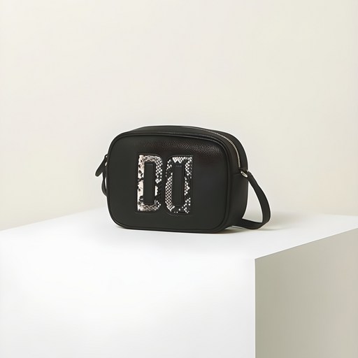 닥스 뱀피 DD로고 크로스백 블랙