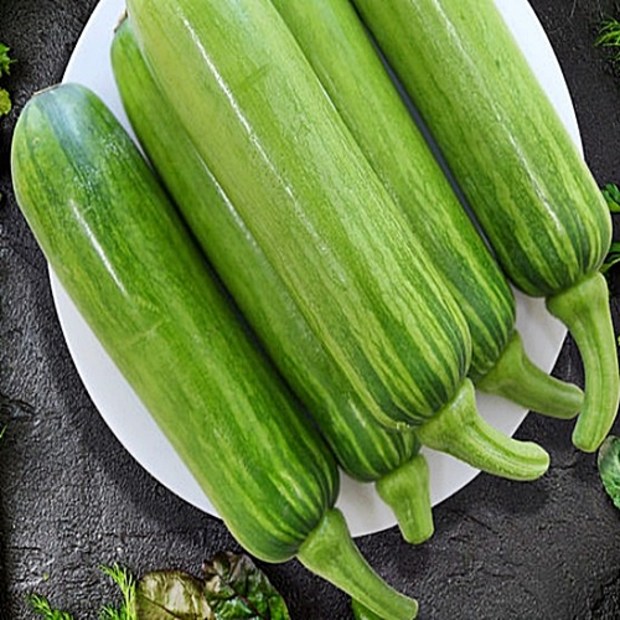 2b31f16cbd3649f90d7c88343103d4c7929a03566e3a38e5c685683d43e2.jpg