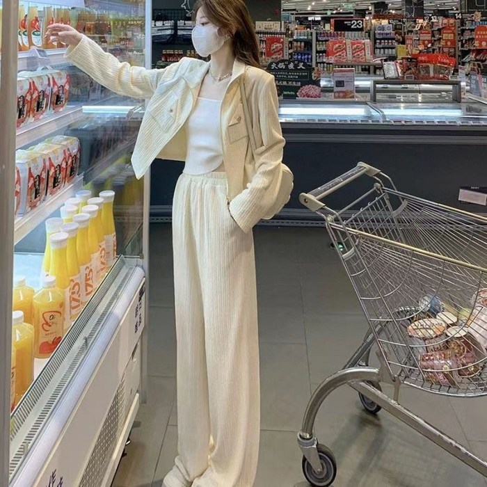 SAHINER 여성 투피스 세트 크롭 자켓 와이드 팬츠 봄가을 오피스룩 BTZ18