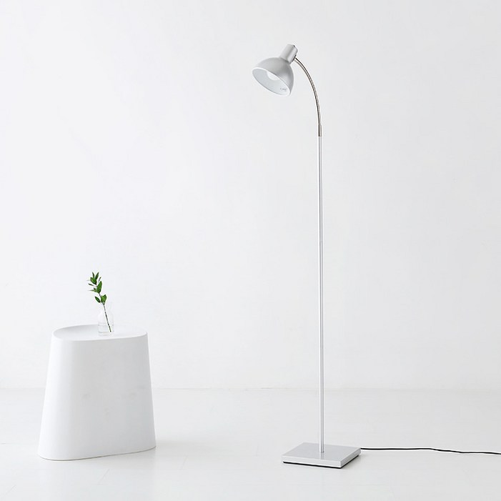 마켓비 멜로디오 장스탠드 E26 KS2034F