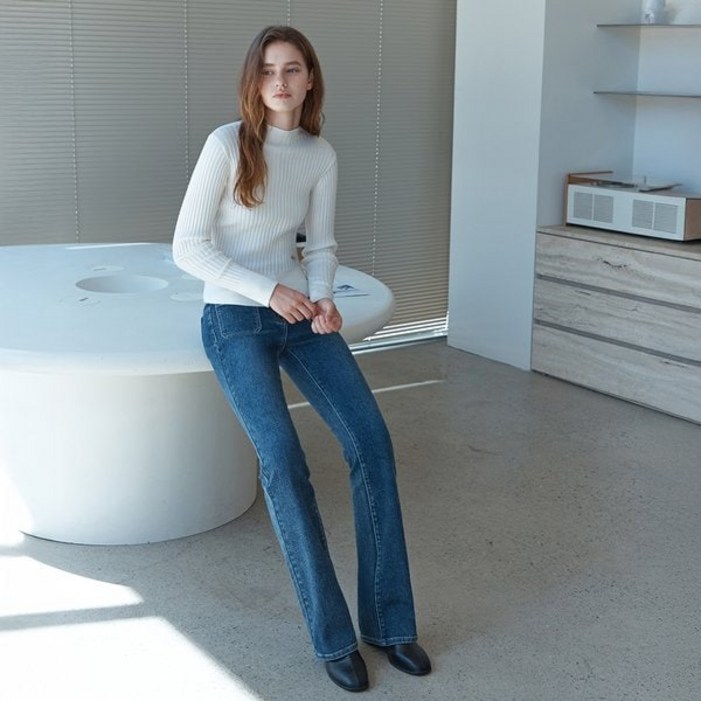 백화점매장출고 잇미샤 25FW 세미 부츠컷 데님팬츠 ITPAZDP460