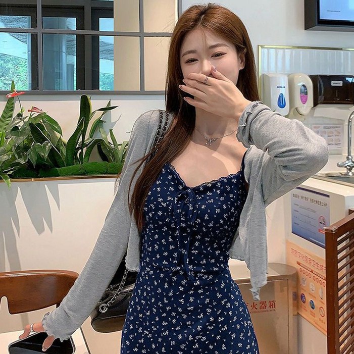 2025 신상 초가을 원피스 여하 분위기 부드러운 한국형 날씬해 보이는 플라워 나시 롱 드레스