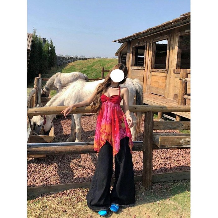 해피유통 여름 여성 쉬폰 끈나시 마음형 네크라인, 꽃 패턴, 비대칭 러플 탑M04