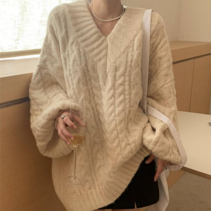 핏몬 여성 오버핏 도톰 꽈배기 박시 브이넥 니트