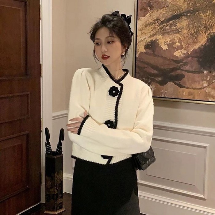 ROYALBELLE 여성 플라워 장식 루즈핏 니트 가디건 캐주얼 보온 가을 겨울 가디건 F0120713 ROYALBELLE 여성 플라워 장식 루즈핏 니트 가디건 캐주얼 보온 가을 겨울 가디건 F0120713