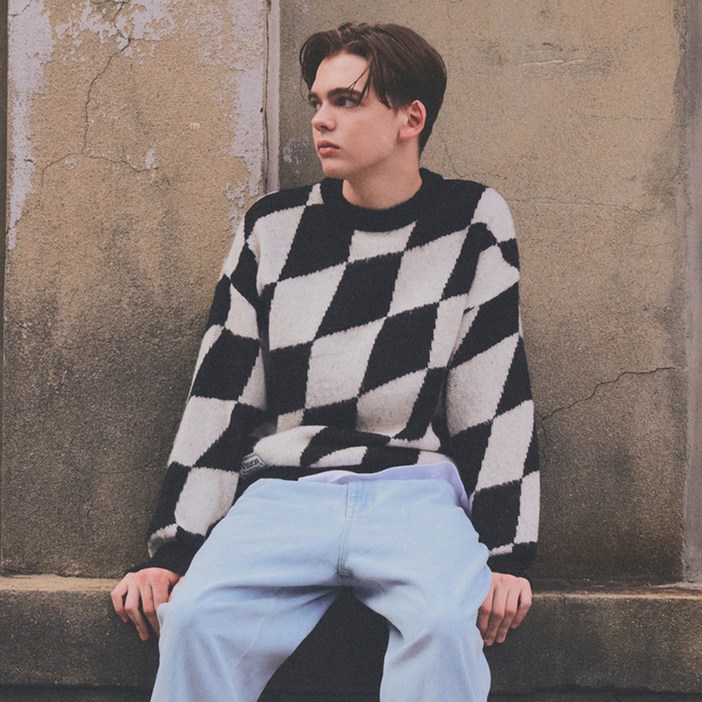 비전스트릿웨어 Brushed Checker Knit VS2203KT02