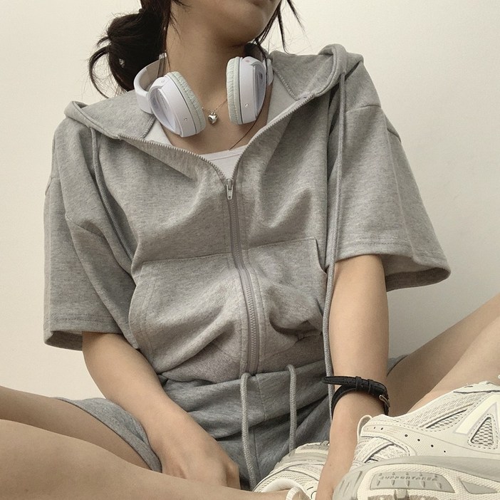 슬로우베리 데이 후드 반팔 집업 점퍼 슬로우베리 데이 후드 반팔 집업 점퍼