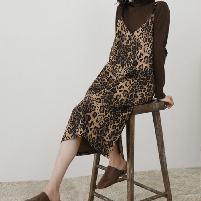 퀸앤조이 가죽 서스펜더 레오파드 롱원피스