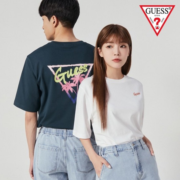 게스본사 유니 등판 트로피칼 그라삼각 세미오버핏 반팔티 NO2KE439