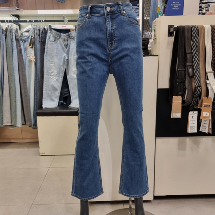 잠뱅이 여성 뒤판 다트포인트 하이웨이스트 슬림 부츠컷 스판 청바지 AN2DNE465