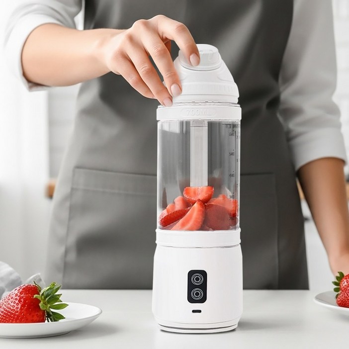 타이퍼 6중 톱니형 칼날 휴대용 무선 블렌더  믹서기, 화이트