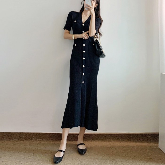 요시아나 당일발송 시그리엘 슬림핏 블랙 금장단추 니트 롱 원피스