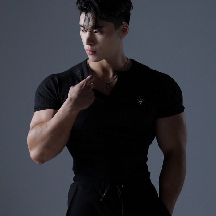 카미드 머슬핏 골지 헨리넥 반팔 티셔츠