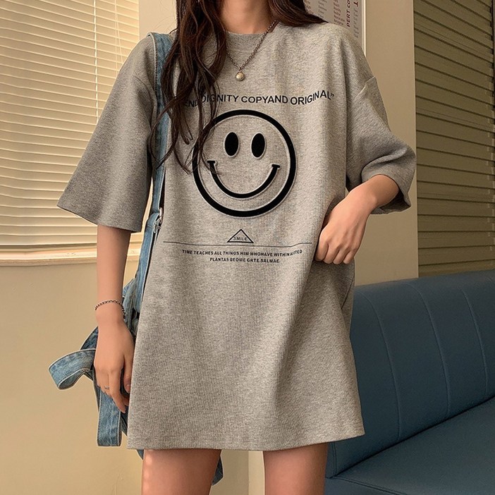 데이 스마일 박시 티셔츠_d