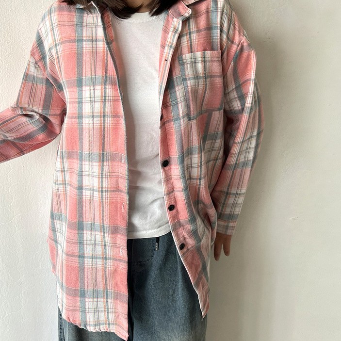 네모엔룩 여성용 캠퍼스체크 루즈핏 레이어드 아우터 피치기모 긴소매 체크 셔츠 남방